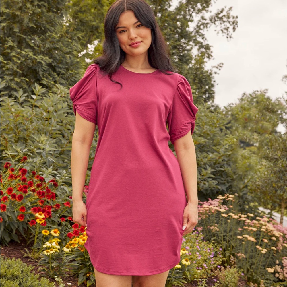 The Luxe Pima Twist-Sleeve T-Shirt Dress - Currant Size Extra Small XS